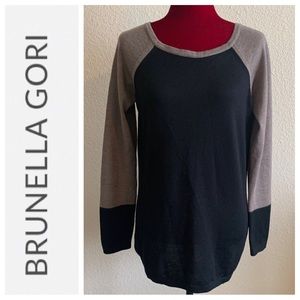 100% Merino Wool• Black & Taupe Colorblock Sweater  { Brunella Gori }
